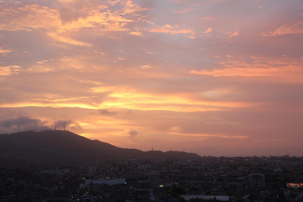 Edificio Juana Chorrillos 3*
