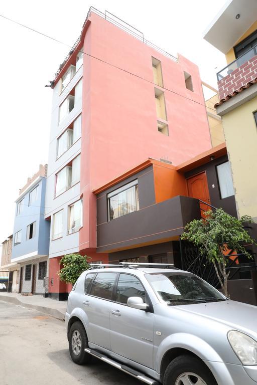 Edificio Juana Chorrillos
