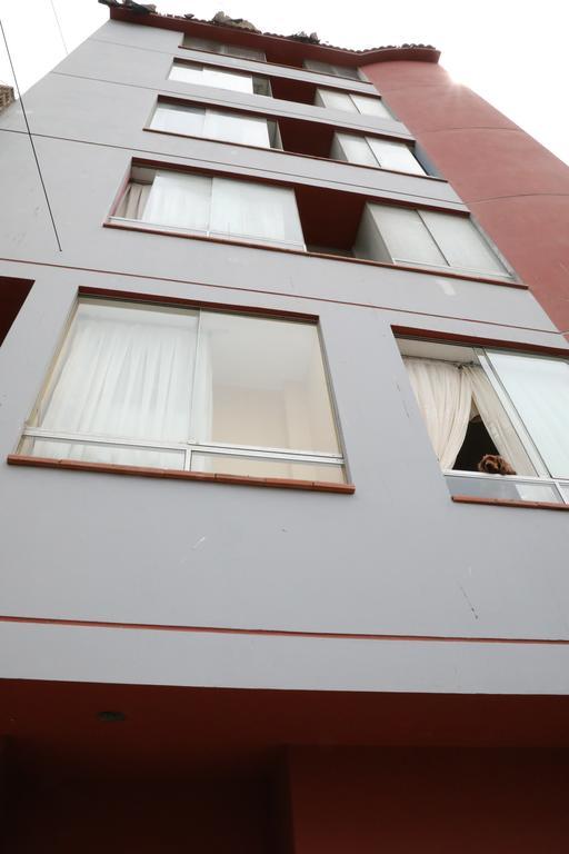 Edificio Juana Chorrillos
